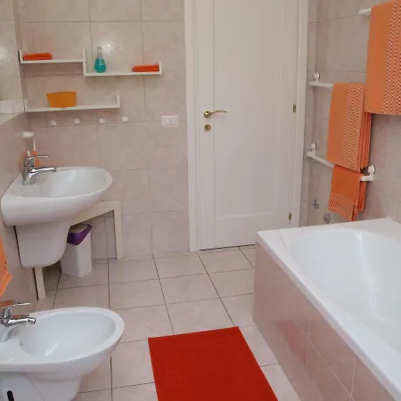 Holiday home Banfi Lavena Ponte Tresa