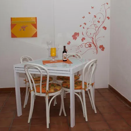 Holiday home Banfi *