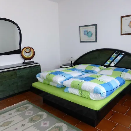 Banfi Vakantiehuis Lavena Ponte Tresa